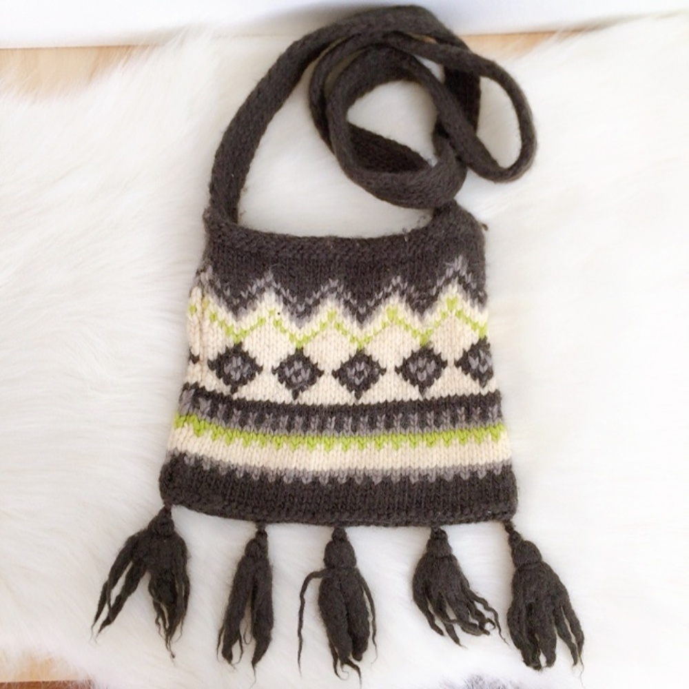 Esprit Vintage Knit Grey Cream Green Crossbody Bag – Boho Retro Style